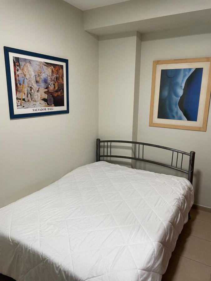 Isralux Apartments Bat Yam Ngoại thất bức ảnh