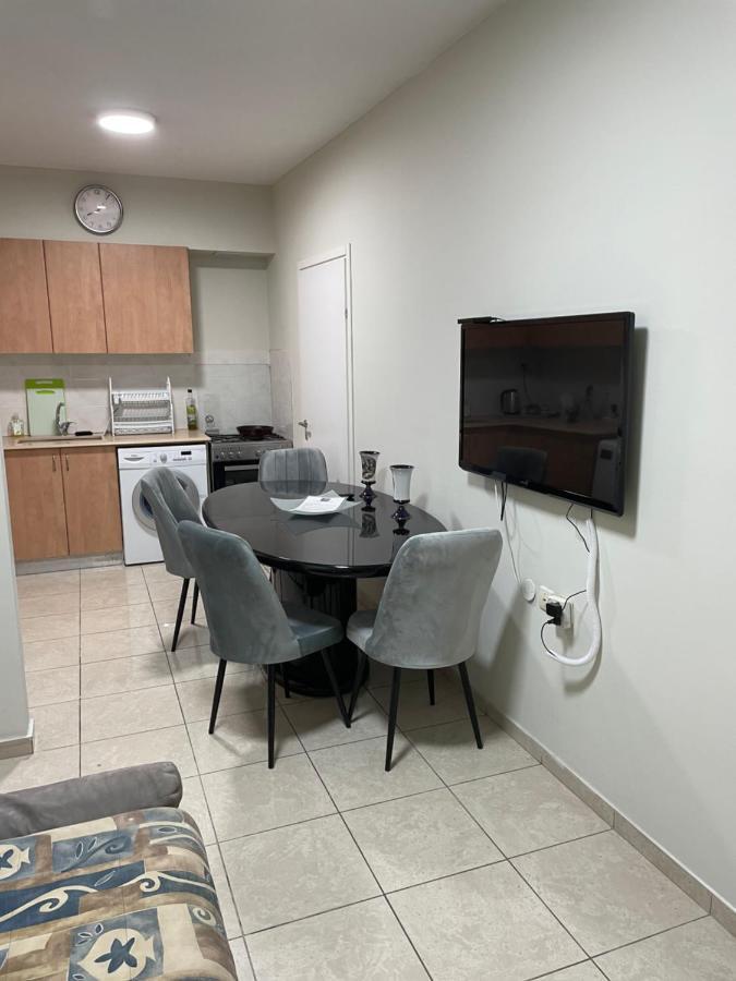 Isralux Apartments Bat Yam Ngoại thất bức ảnh