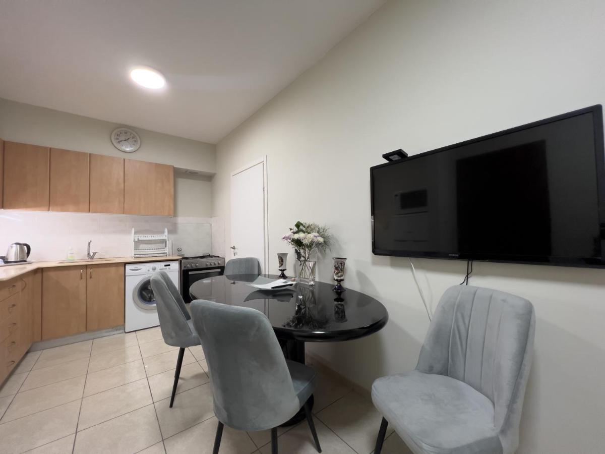 Isralux Apartments Bat Yam Ngoại thất bức ảnh
